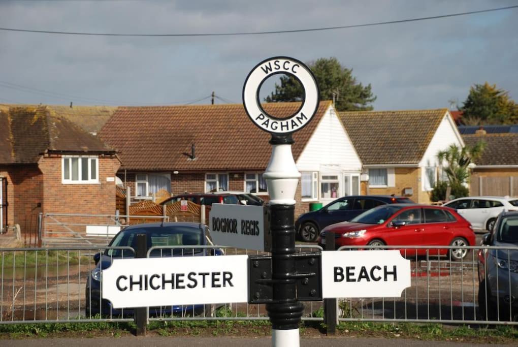 Wow I'M Living On The Beach. Luxury 4 Bed Sleeps 8 Pagham Luaran gambar